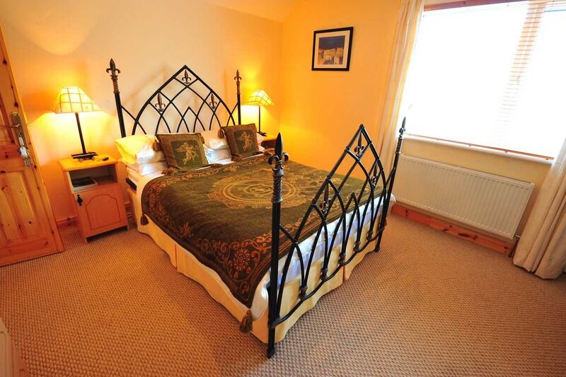 Bed and Breakfast Ocean Breeze Donegal Town Exterior foto
